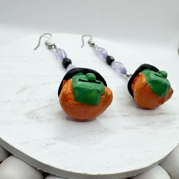Halloween Earrings Green Witch Face Long Beaded Dangle - Picture 6 of 6